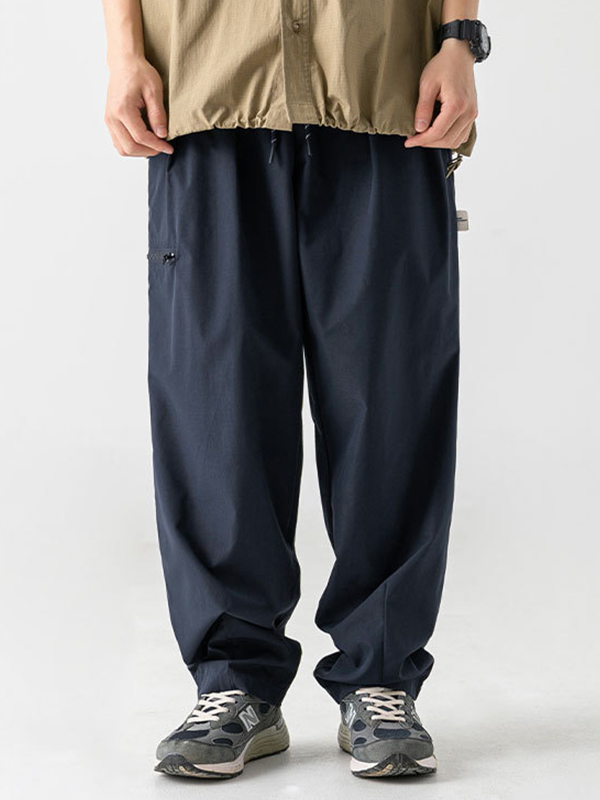 Herrenhose mit seitlichen Reißverschlusstaschen und weitem Bein-1