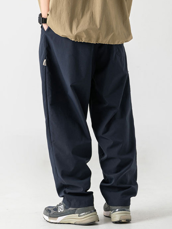 Herrenhose mit seitlichen Reißverschlusstaschen und weitem Bein-3